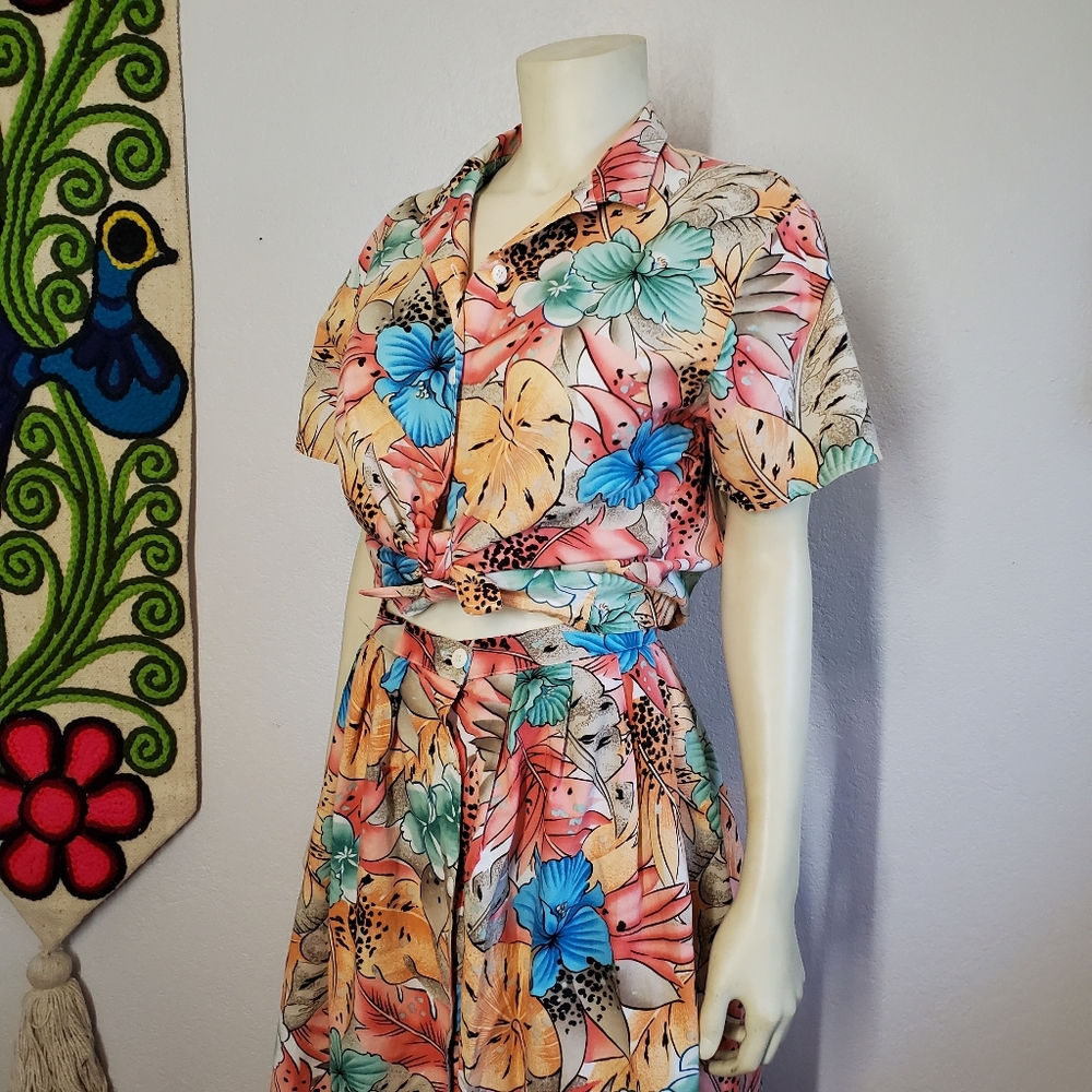 80s Tropical Print Button up top and Pleated skirt